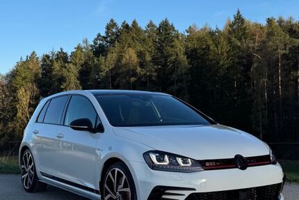 VW Golf 88.400 km 24.995 &euro; Oberasbach 90522