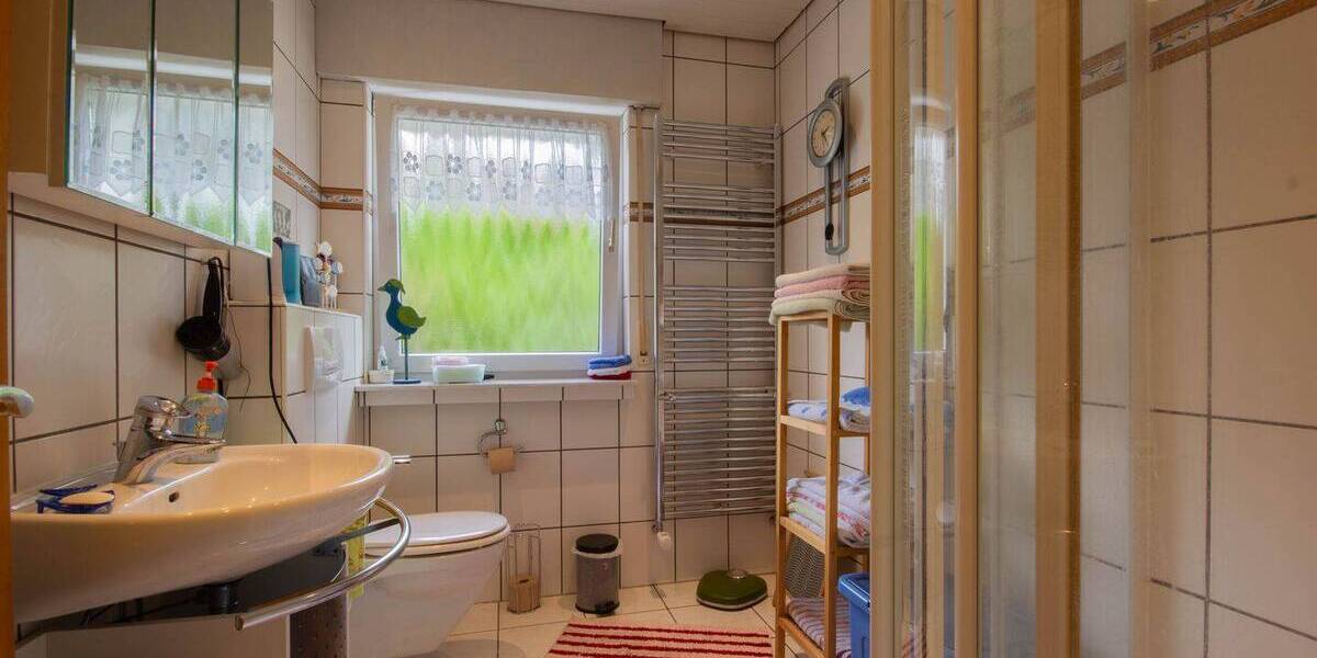 Mehrfamilienhaus, Wohnhaus Arnsberg Obereimer - 7 Zimmer, 172 m&sup2;, 392.000&euro; | Angebot:26787864