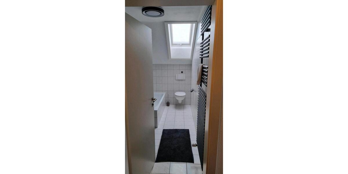 Dachgeschoßwohnung Kösching - 3 Zimmer, 60 m&sup2;, 850&euro; | Angebot:26582312