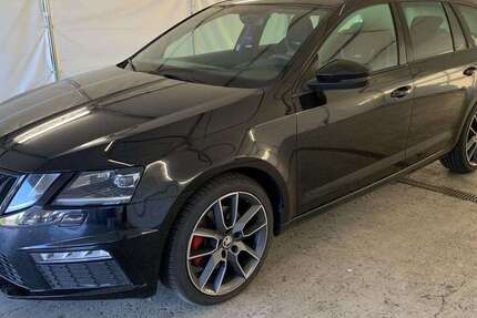 Skoda Octavia 221.604 km 9.450 &euro; Herges-Hallenberg 98587