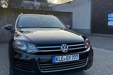 VW Touareg 215.000 km 13.200 &euro; Goch 47574