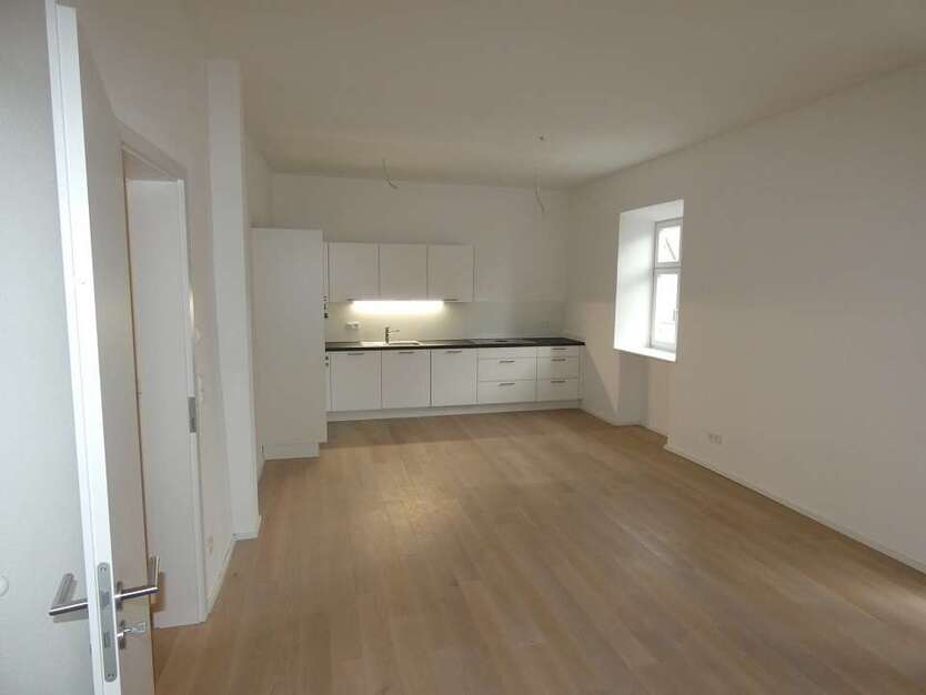 Wohnung zum Mieten in Dinkelsbühl 815 € 85.7 m²