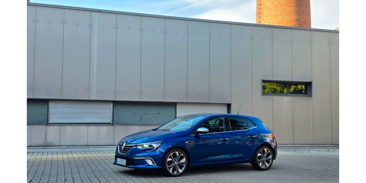 Renault Megane 61.000 km 12.900 &euro; Stuttgart 70439