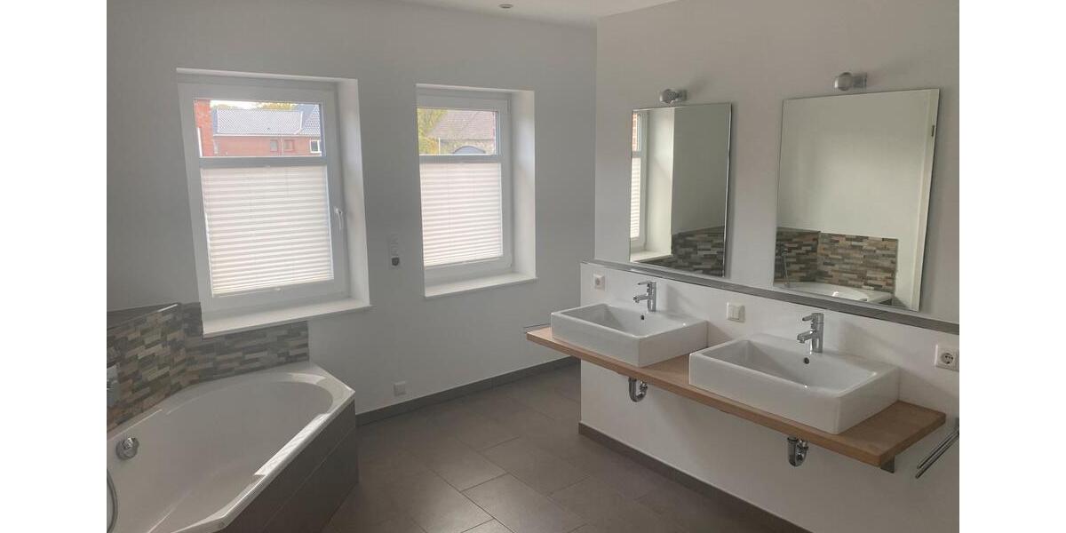 Einfamilienhaus Sittensen - 6 Zimmer, 190 m&sup2;, 1.900&euro; | Angebot:26346044