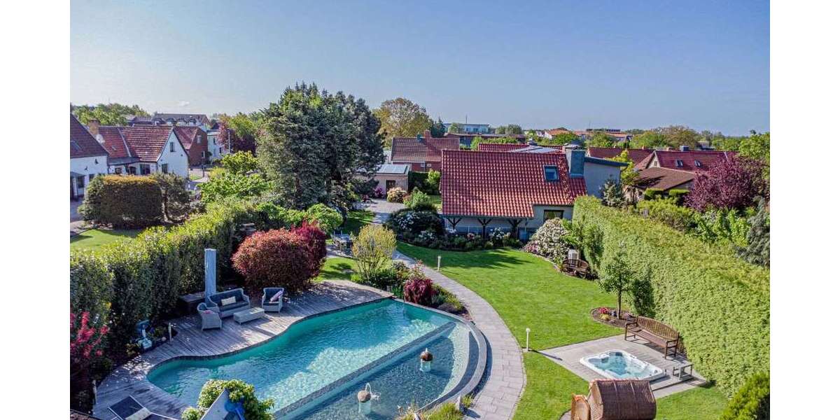 Einfamilienhaus Schwerin Friedrichsthal - 6 Zimmer, 220 m&sup2;, 949.000&euro; | Angebot:26755029