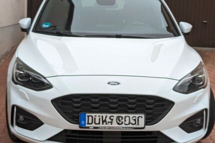 Ford Focus 80.000 km 17.900 &euro; Grünstadt 67269