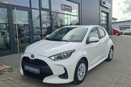 Toyota Yaris 37.409 km 16.830 &euro; Schwäbisch Hall 74523
