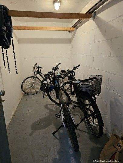 Etagenwohnung Goldbach - 2 Zimmer, 98 m&sup2;, 350.000&euro; | Angebot:25770253