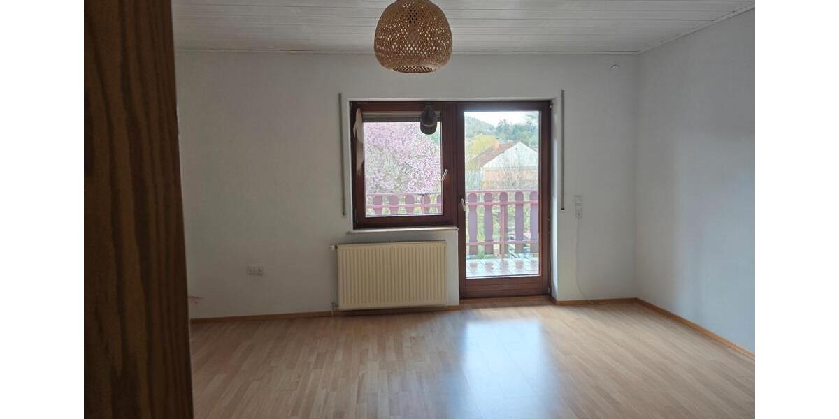 Gewerbeobjekt Klingenberg am Main - 3 Zimmer, 120 m&sup2;, 1.200&euro; | Angebot:26065486