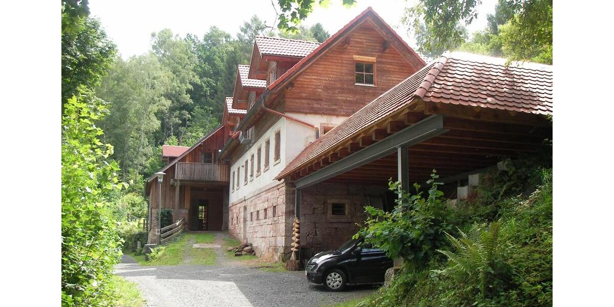 Villa Kulmbach Blaich - 9 Zimmer, 250 m&sup2;, 1.999&euro; | Angebot:24450928