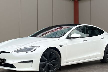 Tesla Model S 78.450 km 62.000 &euro; Blankenfelde-Mahlow, OT Groß Kienitz 15831