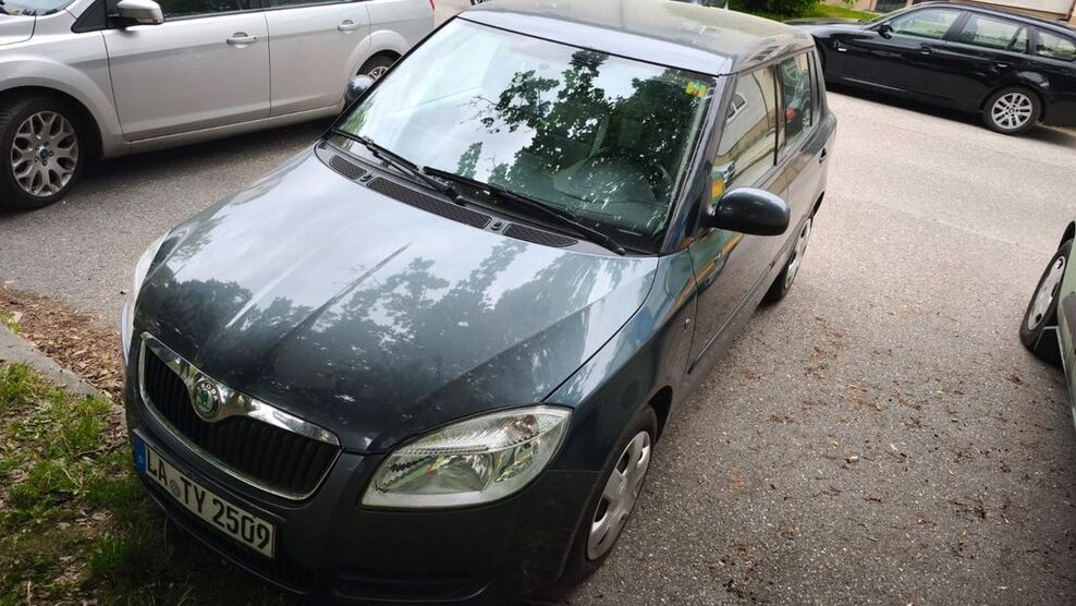 Skoda Fabia 145.000 km 900 € Bad Birnbach 84364