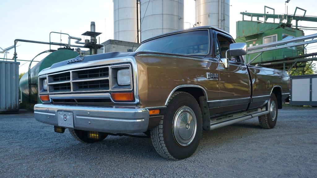Dodge RAM 34.150 km 25.900 &euro; Sinntal-Weiperz 36391