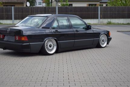 Mercedes-Benz 190 239.000 km 12.500 &euro; Ebenweiler 88370
