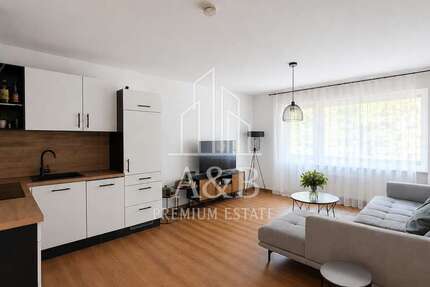 Wohnung Frankfurt am Main / Sachsenhausen Sachsenhausen - 2 Zimmer, 43 m&sup2;, 399.000&euro; | Angebot:27117168