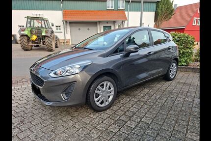 Ford Fiesta 84.600 km 8.100 &euro; Flieden 36103