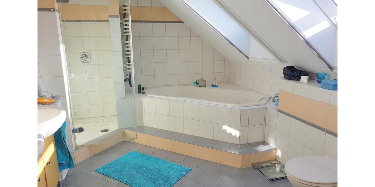 Einfamilienhaus Wimsheim - 6 Zimmer, 200 m&sup2;, 2.000&euro; | Angebot:25224769