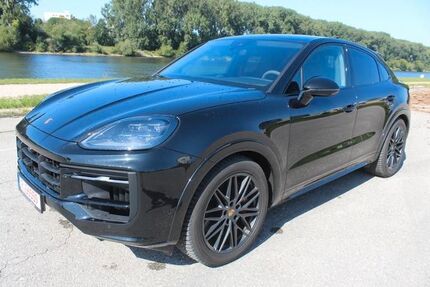 Porsche Cayenne 15.740 km 134.000 € Regensburg 93055