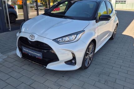 Toyota Yaris 6.302 km 24.890 &euro; Schwäbisch Hall 74523
