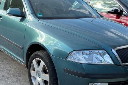 Skoda Octavia 375.000 km 1.500 &euro; Seefeld 82229