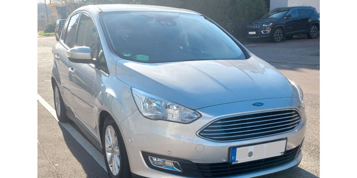 Ford C-Max 104.000 km 9.400 € Stuttgart 70435