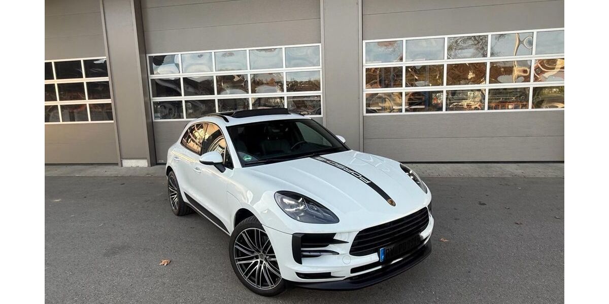 Porsche Macan 96.000 km 42.000 &euro; Baindt 88255