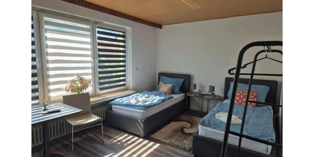 Bungalow Oldenburg Drielaker-Moor - 4 Zimmer, 130 m&sup2;, 1.500&euro; | Angebot:26004346