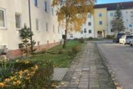 Wohnung zum Mieten in Brandenburg an der Havel 363 € 45.3 m² 2 zimmer