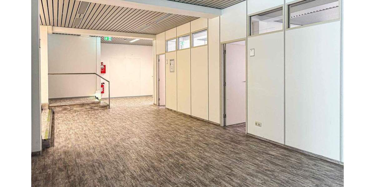 Kiel - zwischen Exerzierplatz und Gerichten - Praxisflächen in gefragter Lage mit Stellplätzen! 6 zimmer