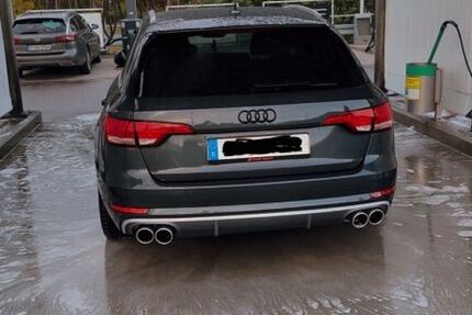 Audi A4 145.000 km 22.500 € Weissach 71287