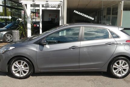 Hyundai i30 135.000 km 7.690 &euro; Osnabrück 49084