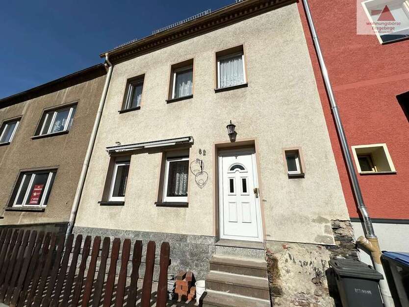 Haus zum Kaufen in Lößnitz 99.000 € 105 m²