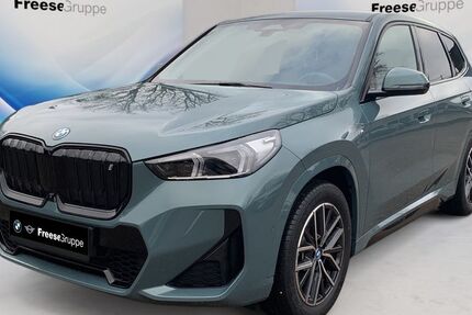 BMW iX1 10.663 km 41.900 &euro; Oldenburg 26135