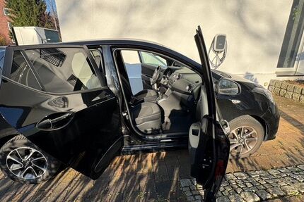 Hyundai i10 43.911 km 9.100 &euro; Oberhausen 46147