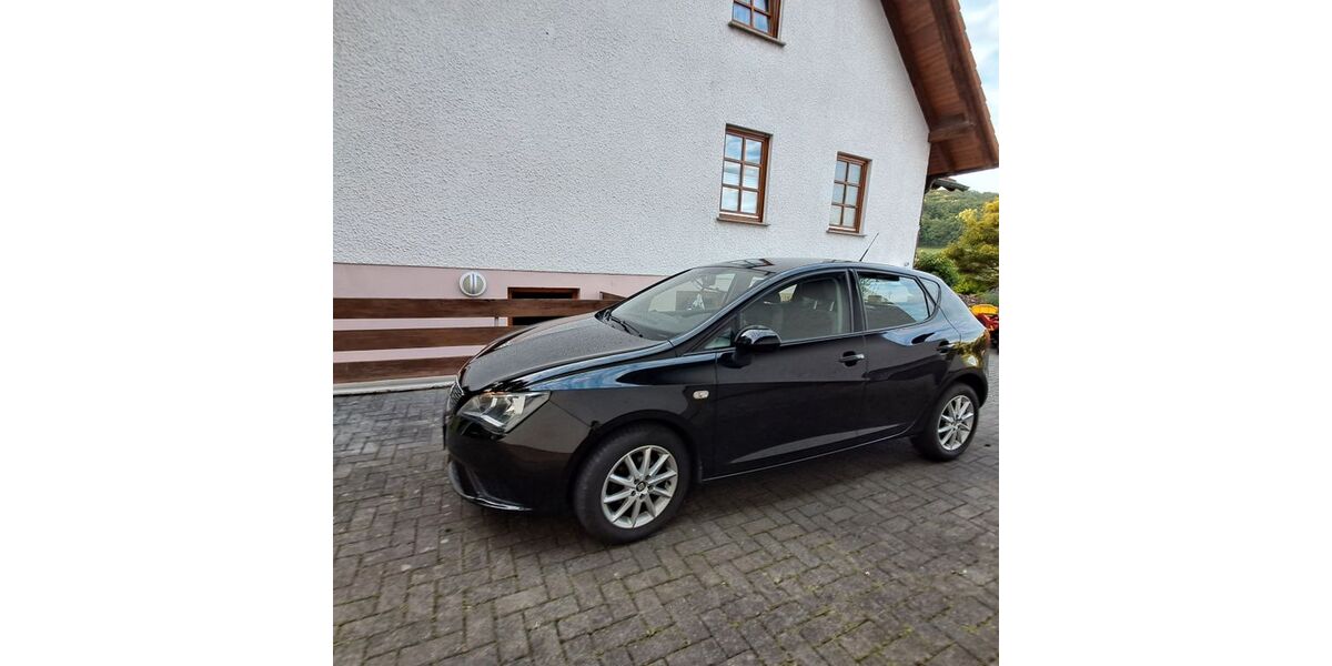 Seat Ibiza 90.000 km 8.000 &euro; Gladenbach 35075