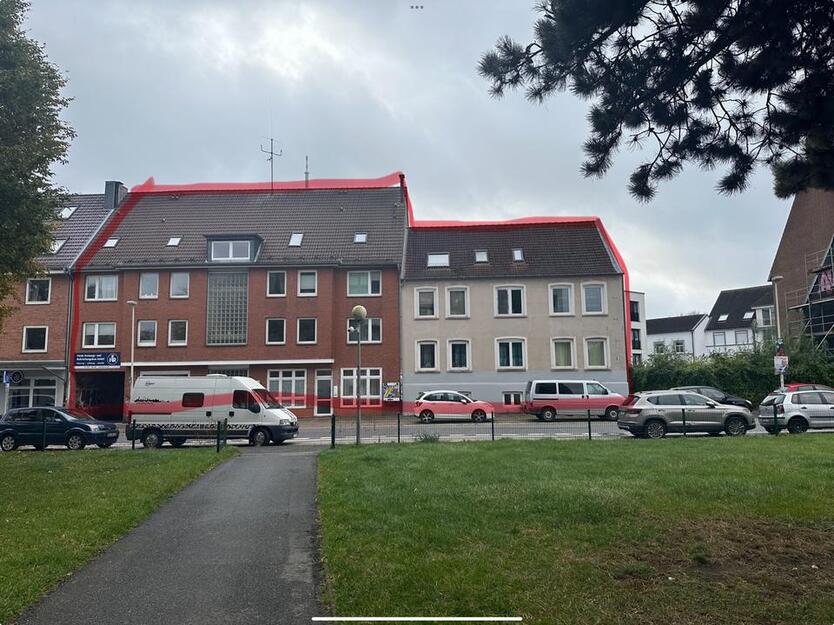 Provisionsfre 1000QM Anlageobekt in Kiel 100.000€ Mieteinnahme 6% zimmer