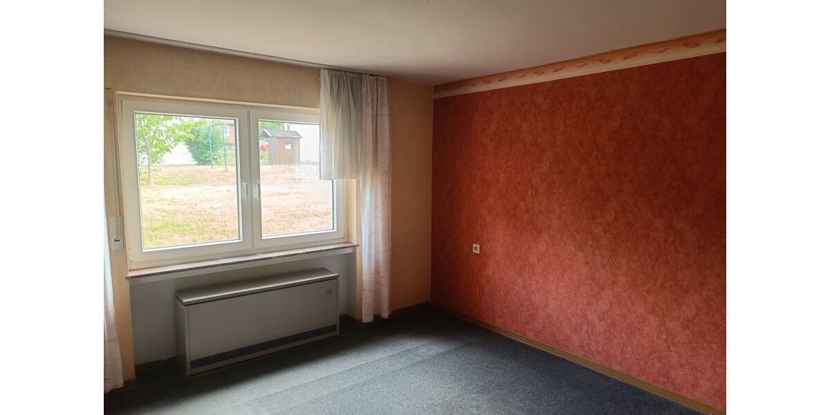 Provisionsfrei* Freistehendes Einfamilienhaus auf 650 m² Grundstück in ruhiger 30er-Zone - Einfamilienhaus Heiligenroth | Angebot:27129573
