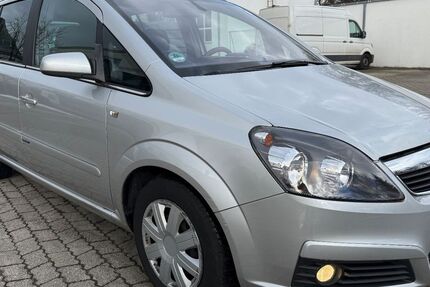 Opel Zafira 274.691 km 1.490 &euro; München 80995