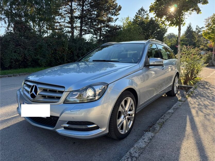 Mercedes-Benz C 250 134.000 km 14.290 € Hannover 30159