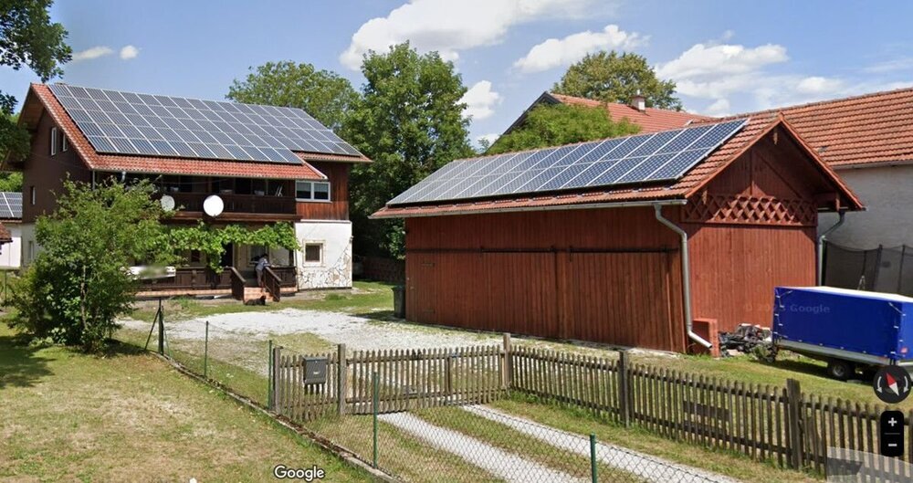 Mehrgenerationen! Charmantes großes Wohnhaus mit zusätzlichem Nebenhaus in JulbachBuch