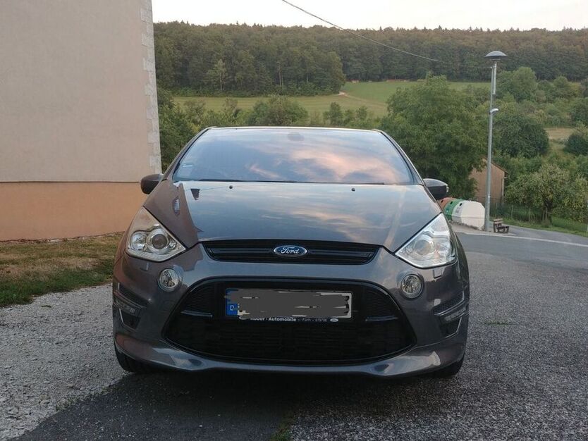 S-Max