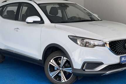 MG ZS 35.213 km 13.900 &euro; München 80992