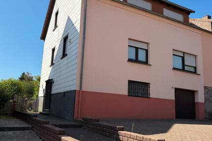 Haus Illingen - 6 Zimmer, 120 m&sup2;, 180.000&euro; | Angebot:27225712