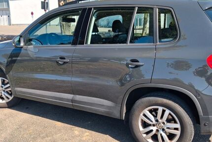 VW Tiguan 118.000 km 8.500 &euro; Gärtringen 71116