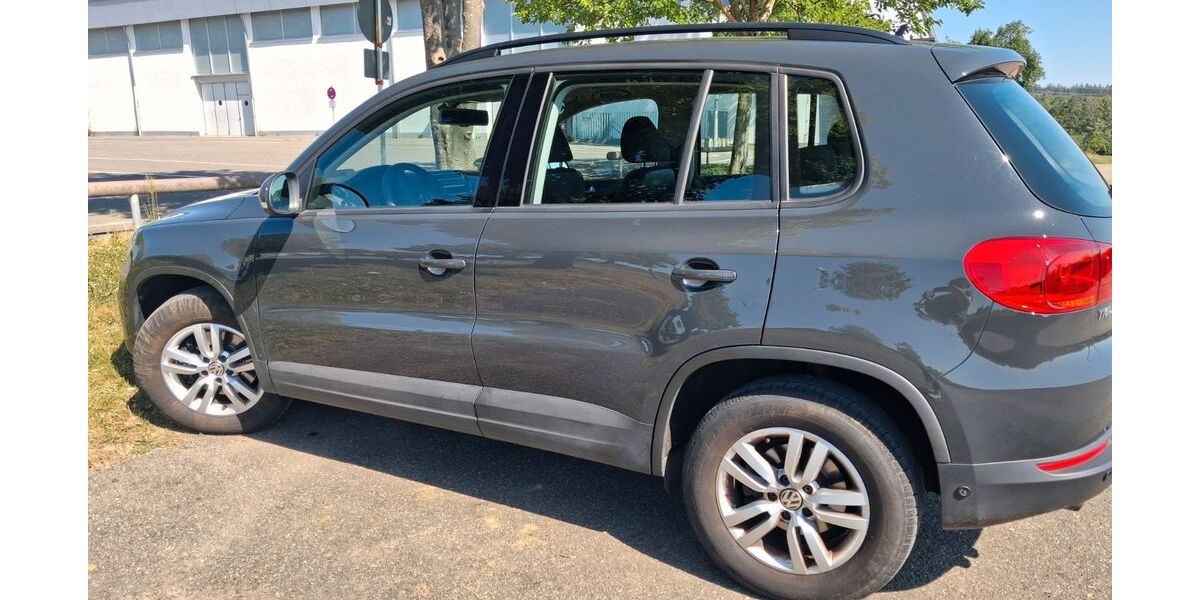 VW Tiguan 118.000 km 8.500 &euro; Gärtringen 71116