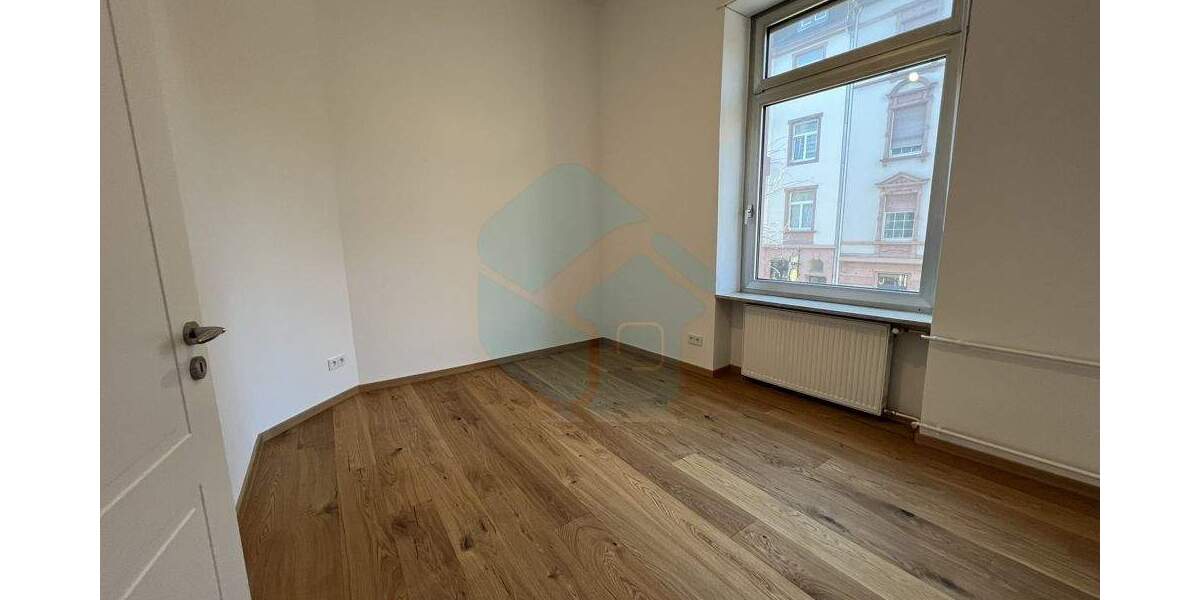 Etagenwohnung Frankfurt Sachsenhausen - 5 Zimmer, 160 m&sup2;, 3.000&euro; | Angebot:25564516