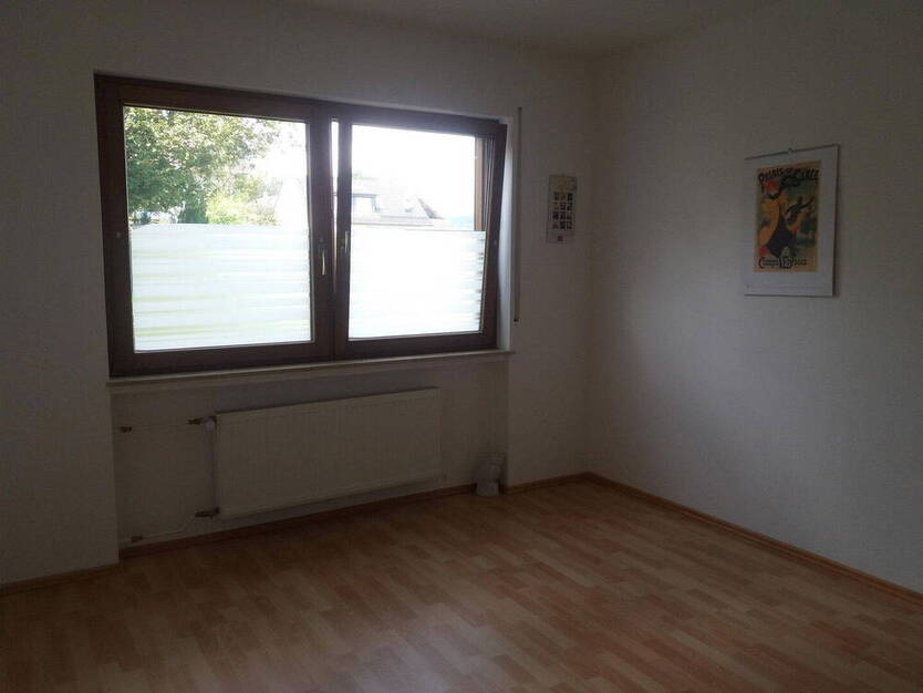 Traumlage!!! Solides Zweifamilienhaus