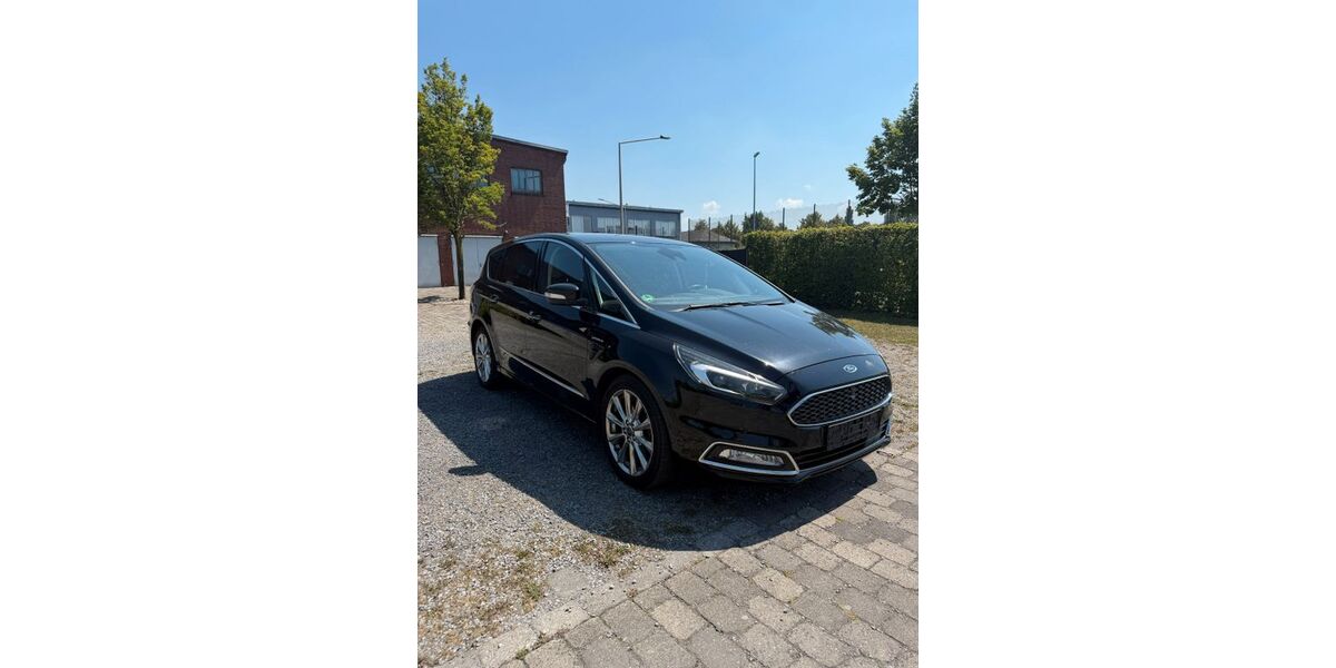 Ford S-Max 145.911 km 11.800 &euro; Hamm 59065