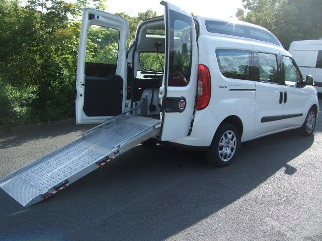 Fiat Doblo 160.583 km 15.499 &euro; Hannover 30519