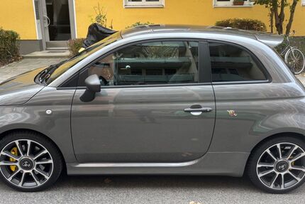 Abarth 695 9.900 km 34.900 € München 81679